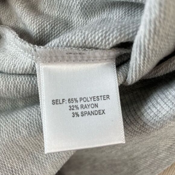 Jane & Delancey Gray Camo Top Size L EUC - Picture 7 of 7